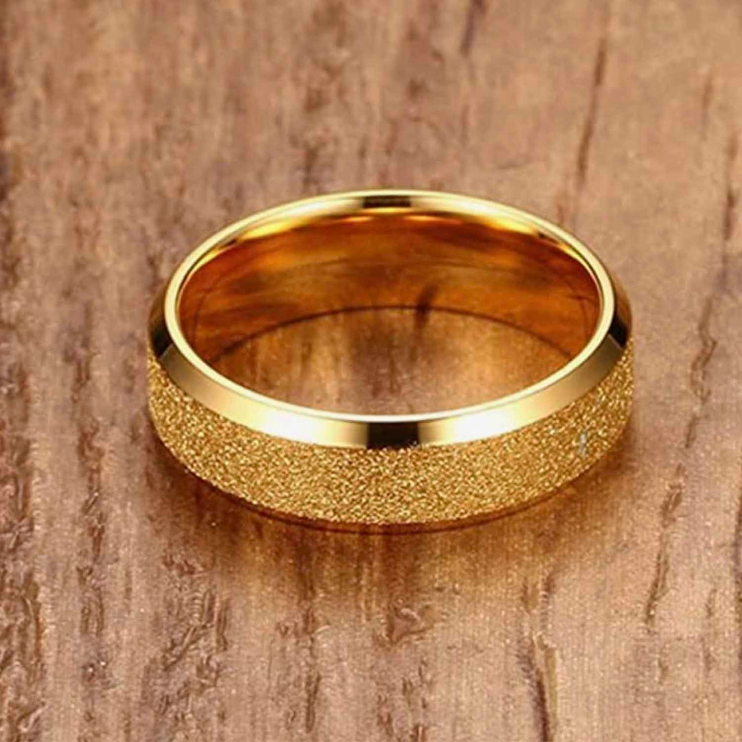 Anillo para hombre con baño de oro 18k