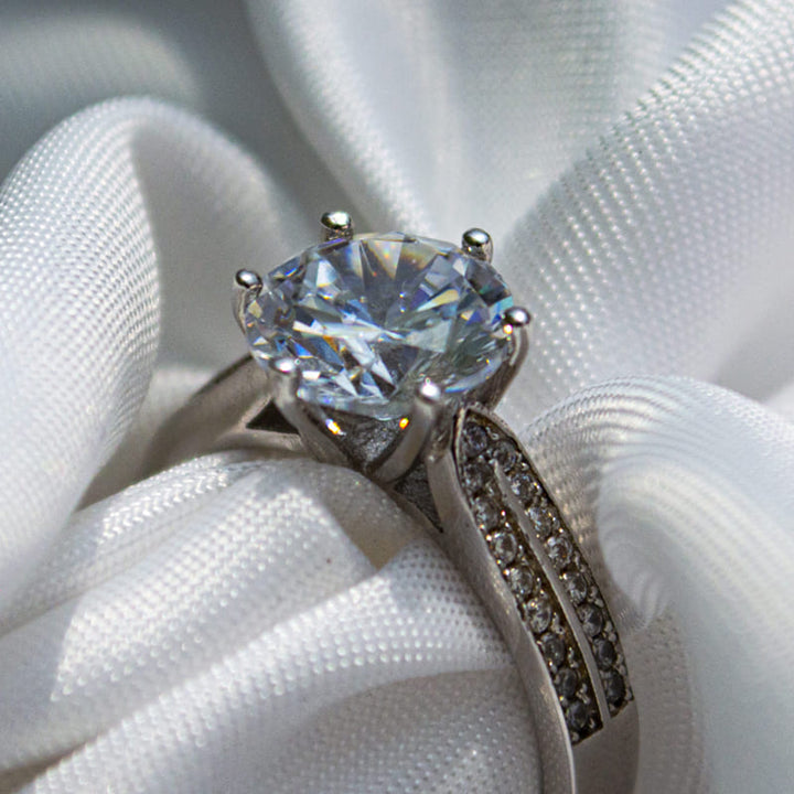 Anillo de Compromiso de plata con Moissanita 1 CT