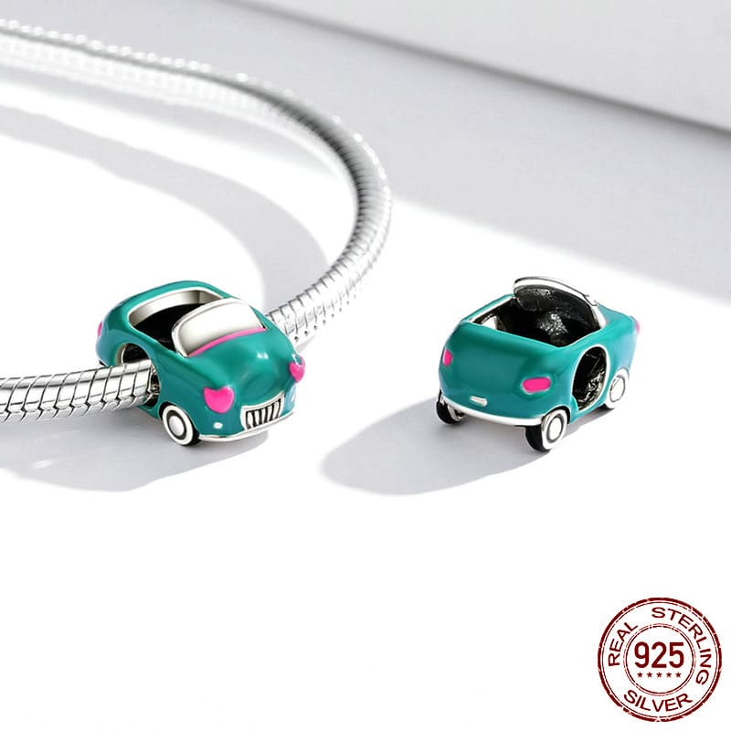 CHARMS COCHE VERDE CONVERTIBLE CON PULSERA TIPO PANDORA MARCA GOLD SHIELD