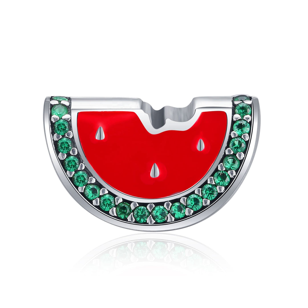 CHARM DE PLATA CON FORMA DE SANDIA Y ZIRCONIAS EN FONDO BLANCO