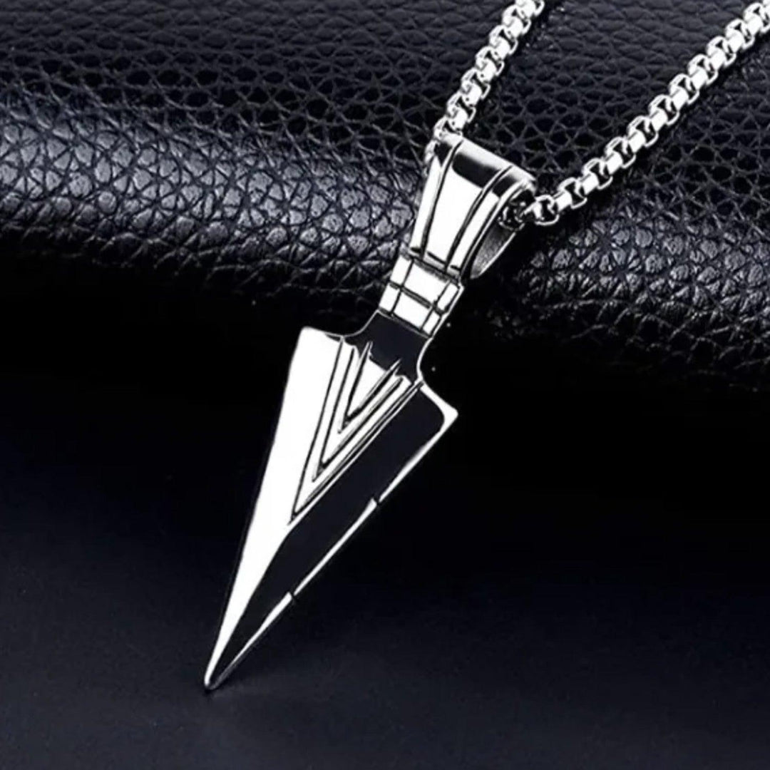 Collar Flechas con Cadena Acero Inoxidable - GOLD SHIELD