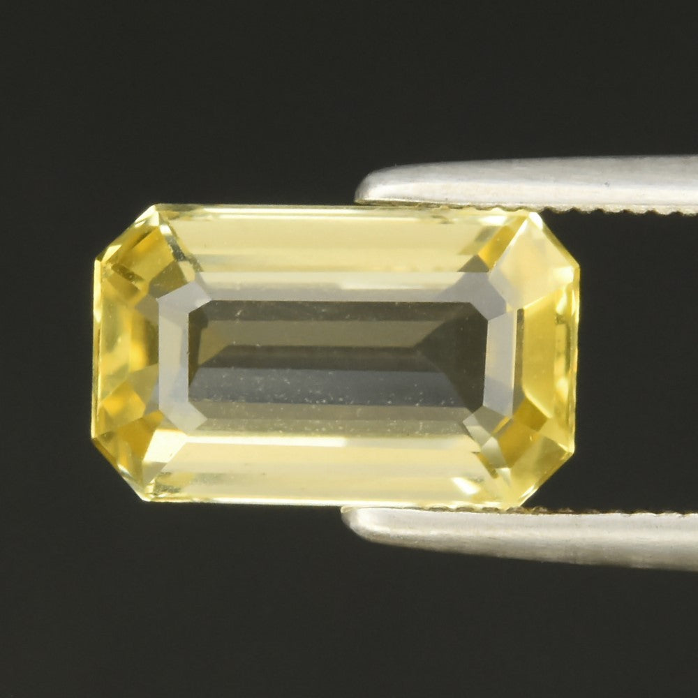 escapolita gema poco conocida color y rareza - Gold Shield joyería mexicana