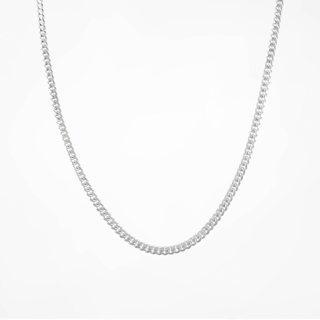 Cadena de Plata Hombre: Guía para Elegir el Largo y Estilo