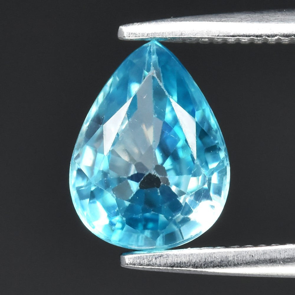 Zircon azul natural 1.43ct corte pera de Camboya, pieza única — Gold Shield