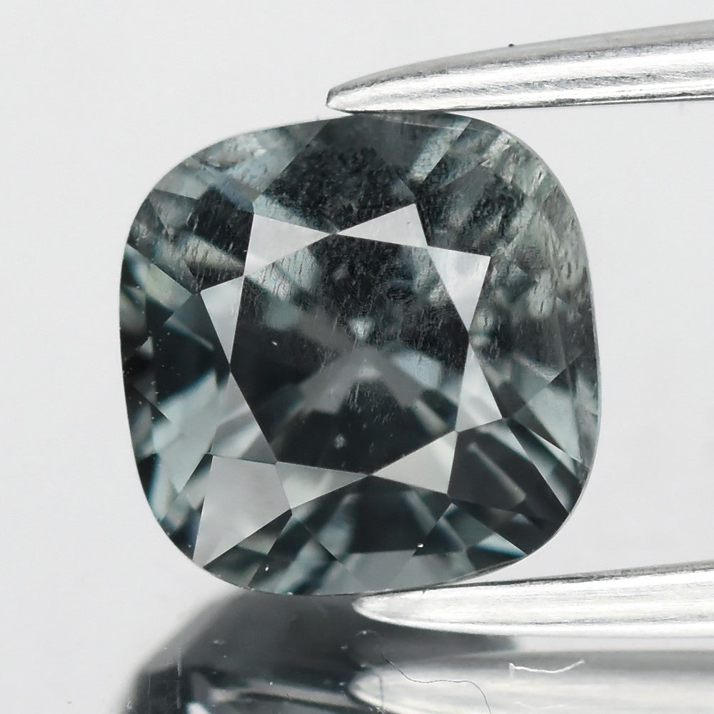 Espinela acero gris azul natural 1.30ct corte cushion de Myanmar, pieza única — Gold Shield