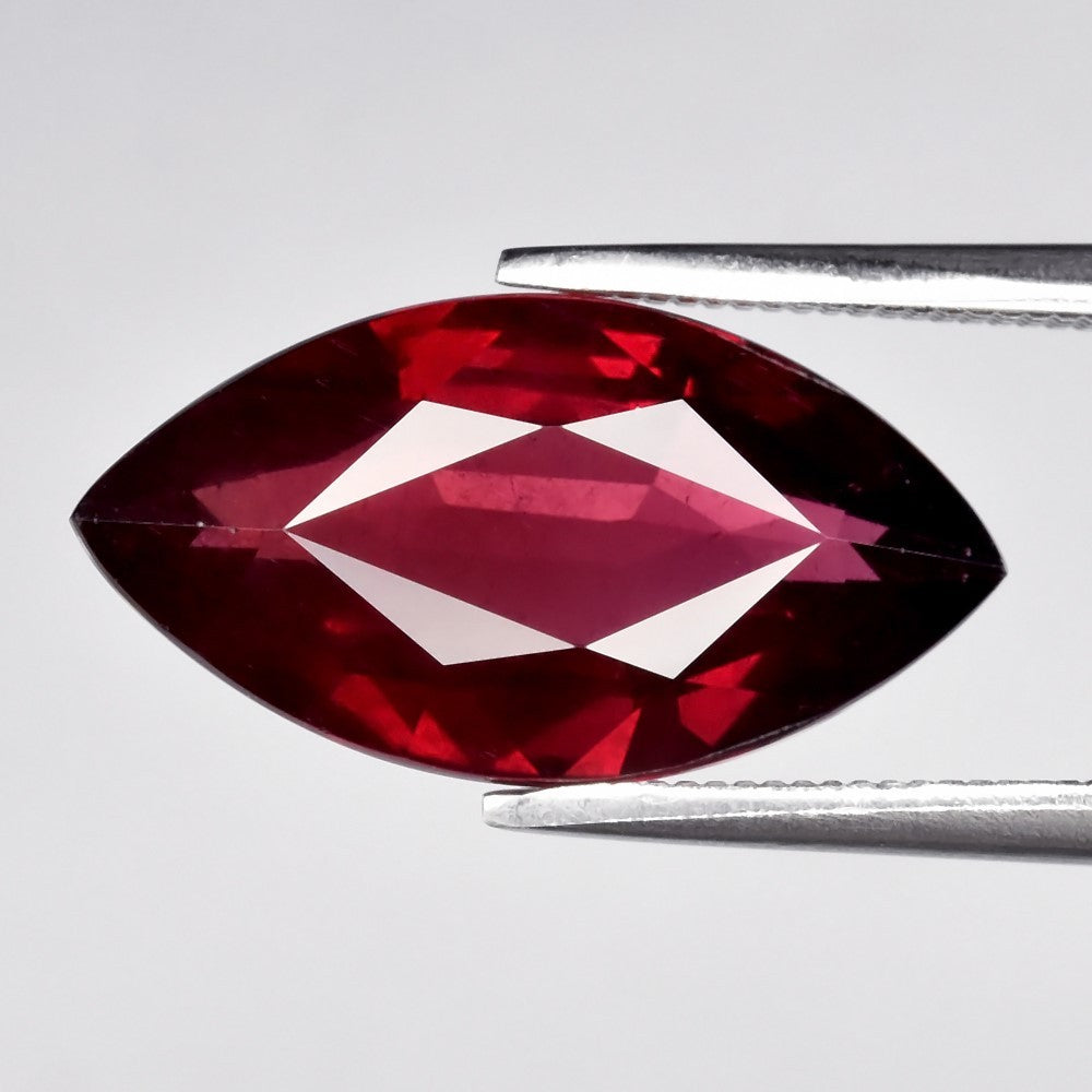 Granate Rhodolita rojizo rosa natural 5.09ct corte marquesa de Tanzania, pieza única — Gold Shield