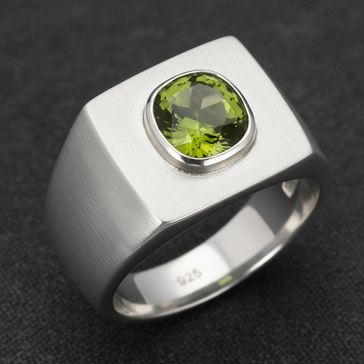 Anillo Hombre Plata 925 con Turmalina Verde 0.87ct | Gold Shield