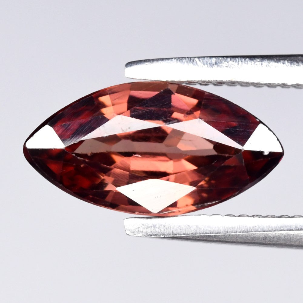 zircon champagne rosado natural 1.35ct corte marquesa, gema suelta Gold Shield joyería mexicana