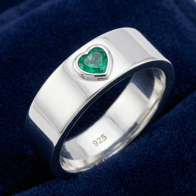 Esmeralda verde natural 0.4ct corte corazón — Anillo Hombre Plata 925 | Gold Shield