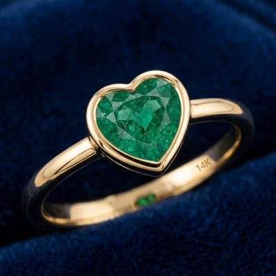 Esmeralda verde natural 0.4ct corte corazón — Anillo Oro 14k | Gold Shield