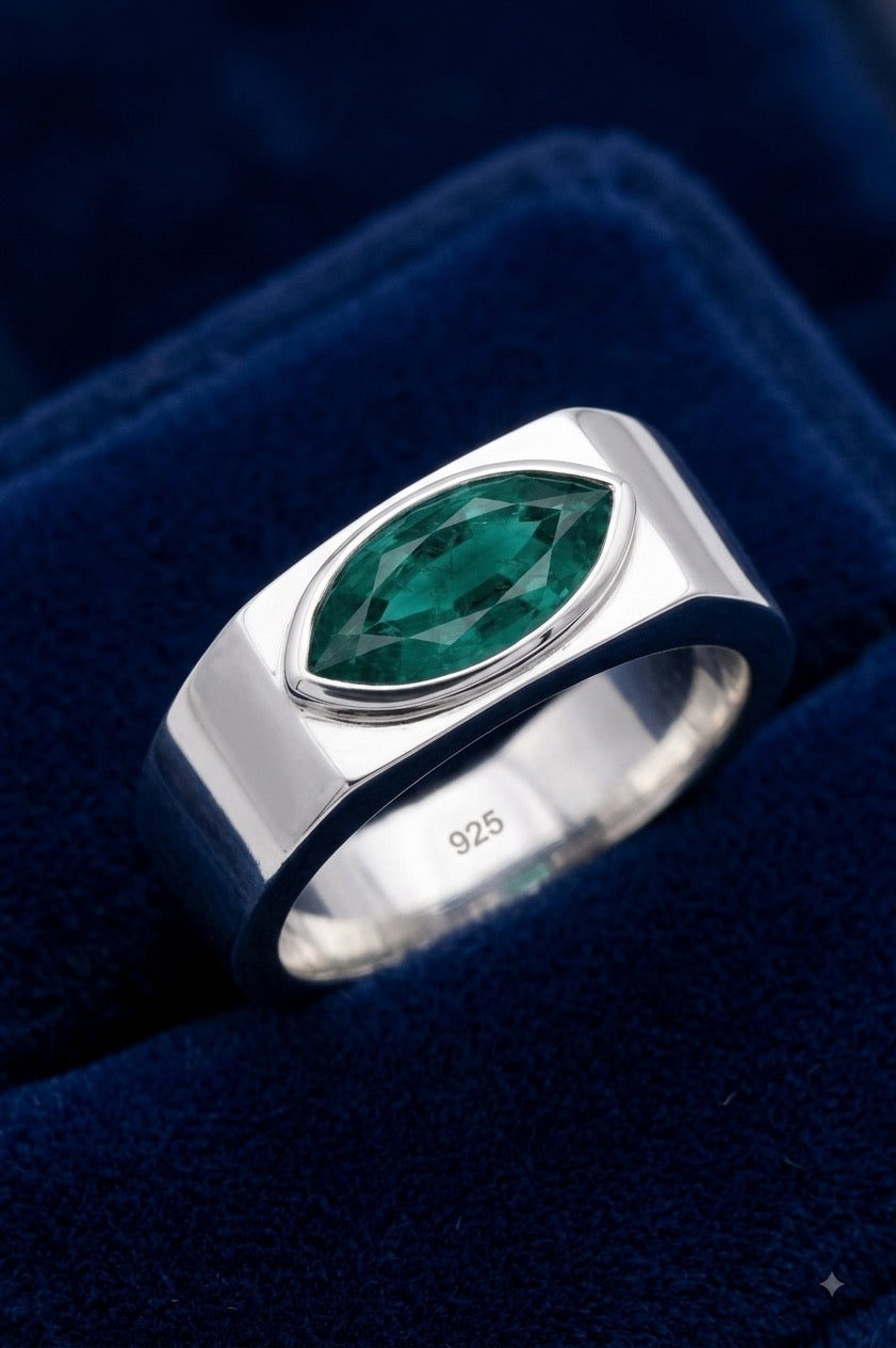 Esmeralda verde natural 2.2ct corte marquesa — Anillo Hombre Plata 925 | Gold Shield