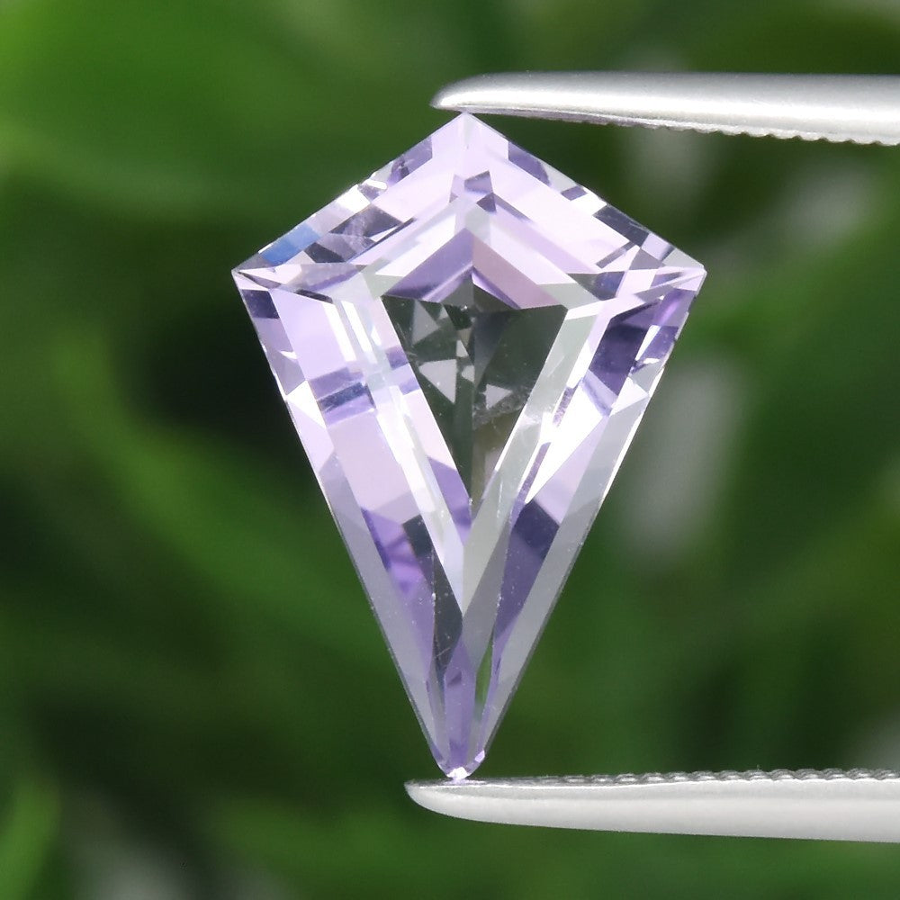 amatista púrpura natural 2.11ct corte kite, gema suelta Gold Shield joyería mexicana