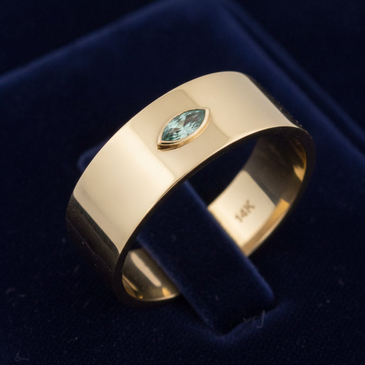 anillo de hombre de oro 14k con alexandrita verde natural 0.39ct corte marquesa, joyería mexicana Gold Shield