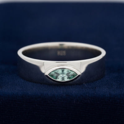 anillo de hombre de plata 925 con alexandrita verde natural 0.39ct corte marquesa, joyería mexicana Gold Shield
