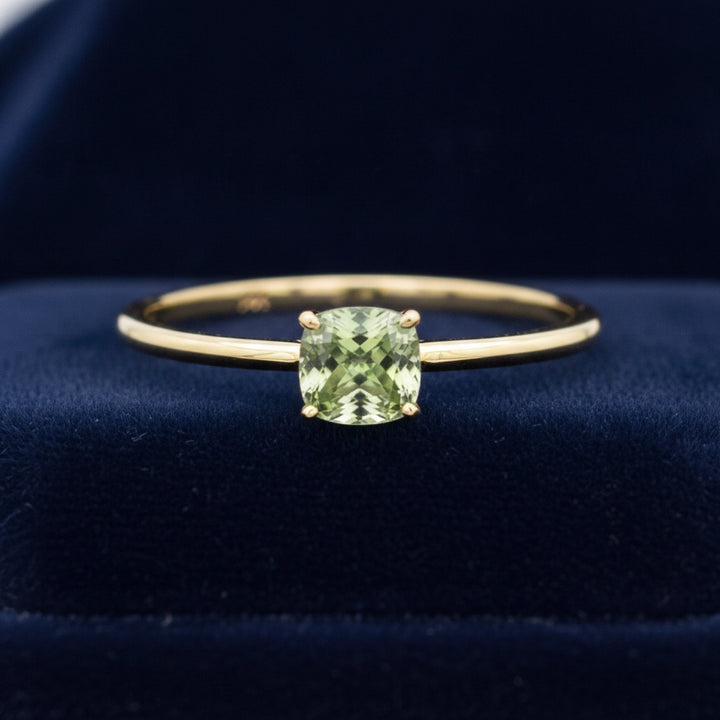 anillo oro 14k con alexandrita verde natural 0.59ct corte cojin, joyería mexicana Gold Shield
