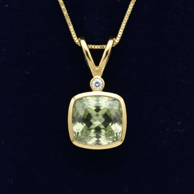 dije oro 14k con alexandrita verde natural 0.59ct corte cojin, joyería mexicana Gold Shield