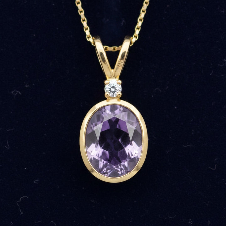 dije oro 14k con amatista purpura natural 3.31ct corte oval, joyería mexicana Gold Shield