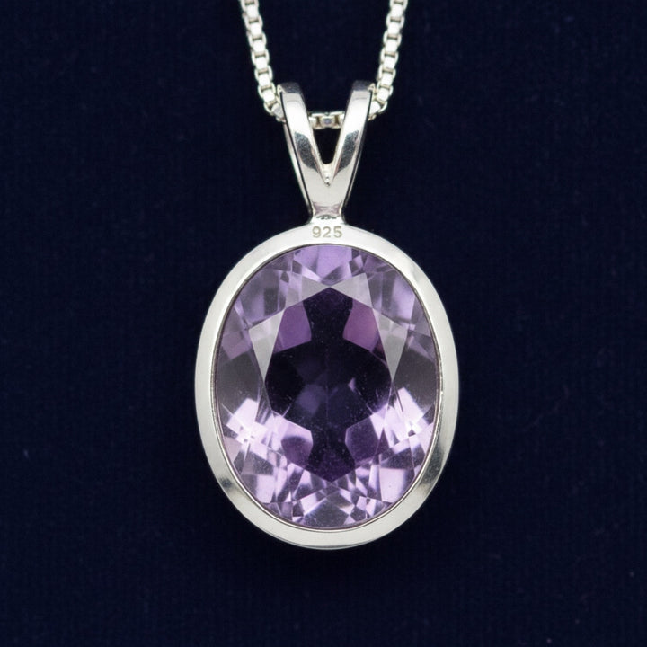 dije plata 925 con amatista purpura natural 3.31ct corte oval, joyería mexicana Gold Shield