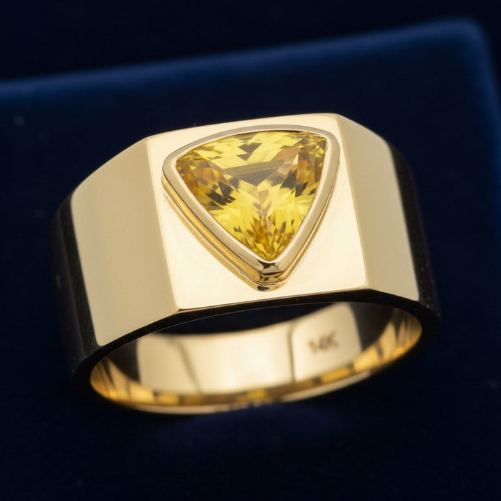 Anillo Hombre Oro 14k con Zafiro Amarillo 0.9ct, joyería mexicana Gold Shield - PREVENTA
