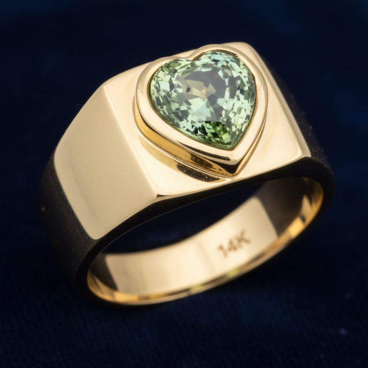 Anillo Hombre Oro 14k con Zafiro Verde 0.6ct, joyería mexicana Gold Shield - PREVENTA