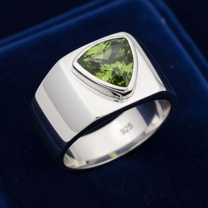 Anillo Hombre Plata 925 con Zafiro Verde 0.93ct, joyería mexicana Gold Shield - PREVENTA