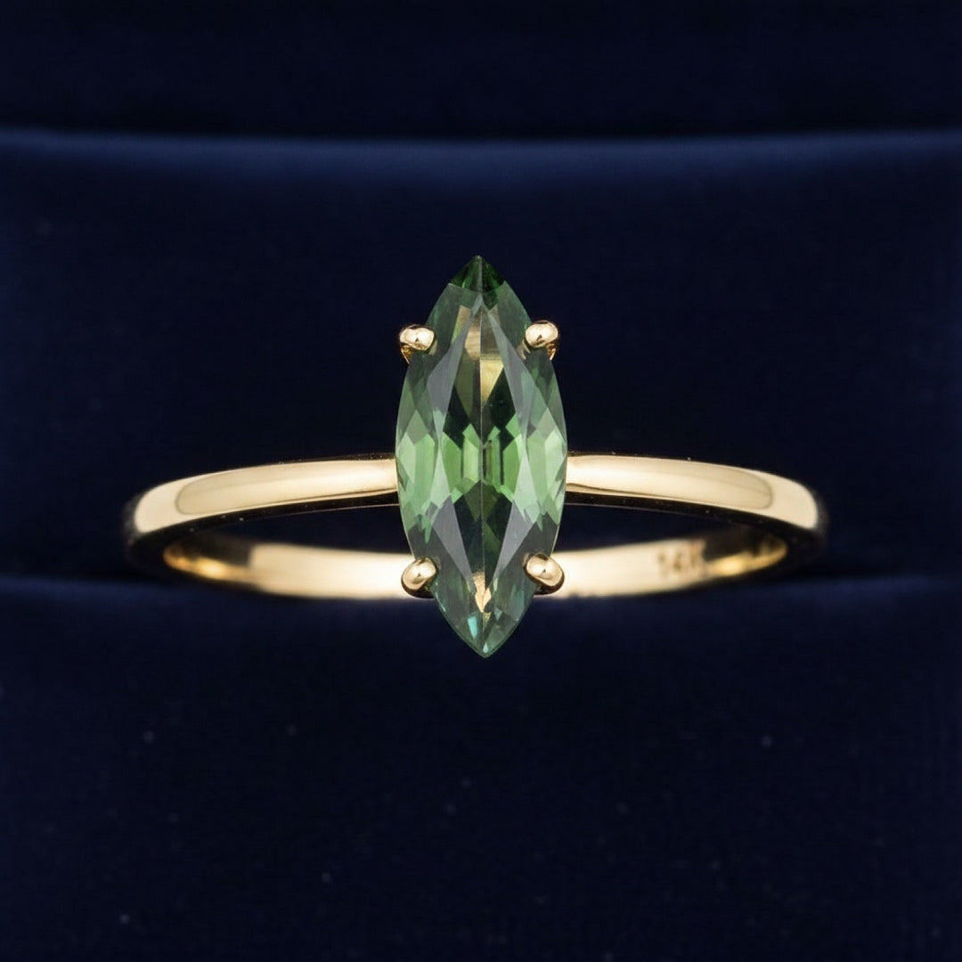 Anillo Oro 14k con Zafiro Azul Verdoso Natural Tailandia 0.98ct , joyería mexicana Gold Shield