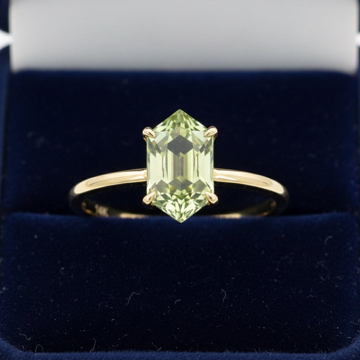Anillo Oro 14k con Zafiro Verde Sin Tratar Australia 0.71ct - Pi, joyería mexicana Gold Shield