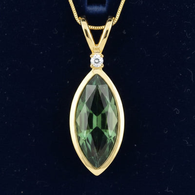 Dije Oro 14k con Zafiro Azul Verdoso Natural Tailandia 0.98ct , joyería mexicana Gold Shield