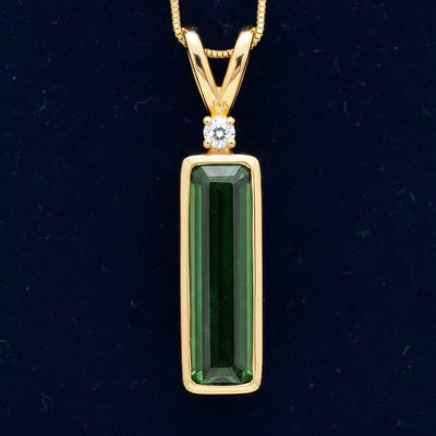 Dije Oro 14k con Turmalina Verde Sin Tratar Mozambique 1.25ct , joyería mexicana Gold Shield