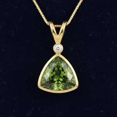 Dije Oro 14k con Zafiro Verde 0.93ct, joyería mexicana Gold Shield - PREVENTA