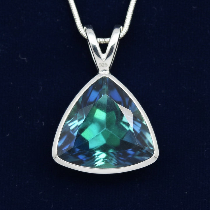 Dije Plata 925 con Opalo Negro 1.4ct, joyería mexicana Gold Shield - PREVENTA