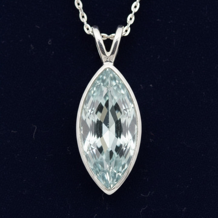 Dije Plata 925 con Aguamarina Azul 3.92ct, joyería mexicana Gold Shield - PREVENTA