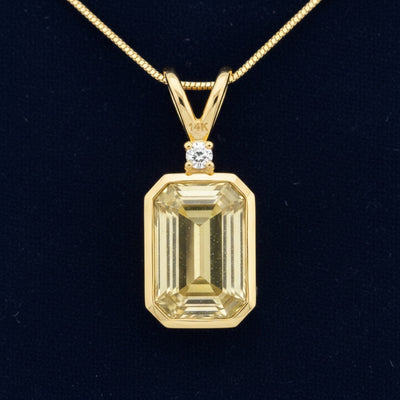 dije de oro 14k con escapolita amarillo natural 1.74ct corte octagon de Tanzania, joyería mexicana Gold Shield