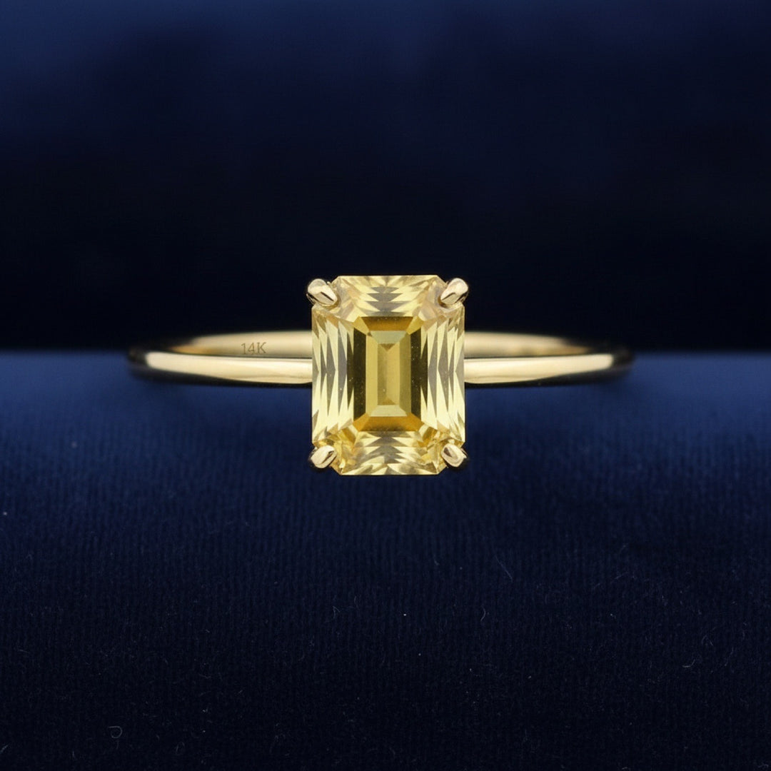 anillo de oro 14k con escapolita amarillo natural 3.83ct corte scissor de Tanzania, joyería mexicana Gold Shield