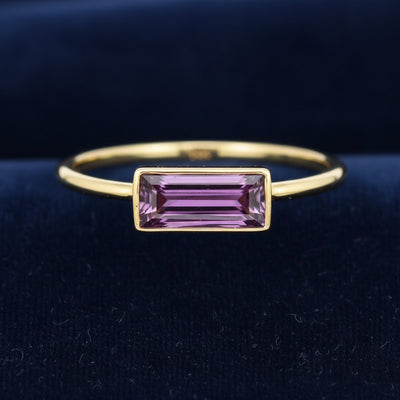 anillo oro 14k con granate rhodolita purpura neon natural 1.08ct corte baguette, joyería mexicana Gold Shield