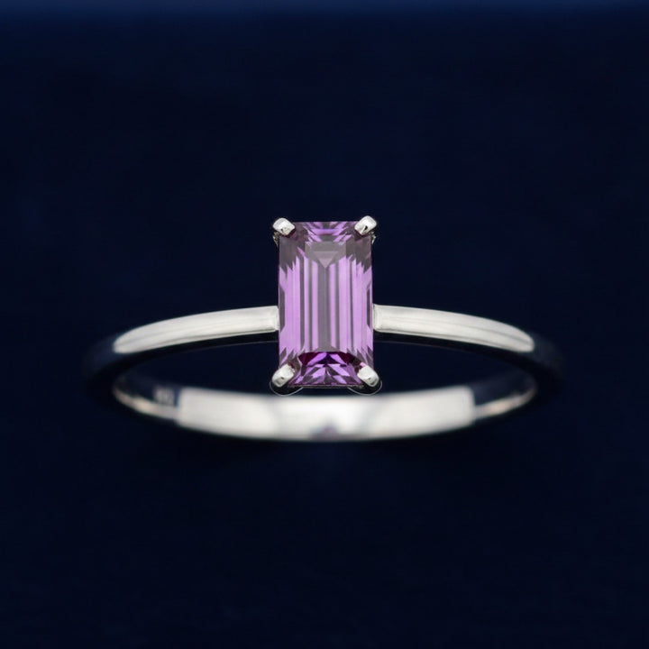anillo plata 925 con granate rhodolita purpura neon natural 1.08ct corte baguette, joyería mexicana Gold Shield