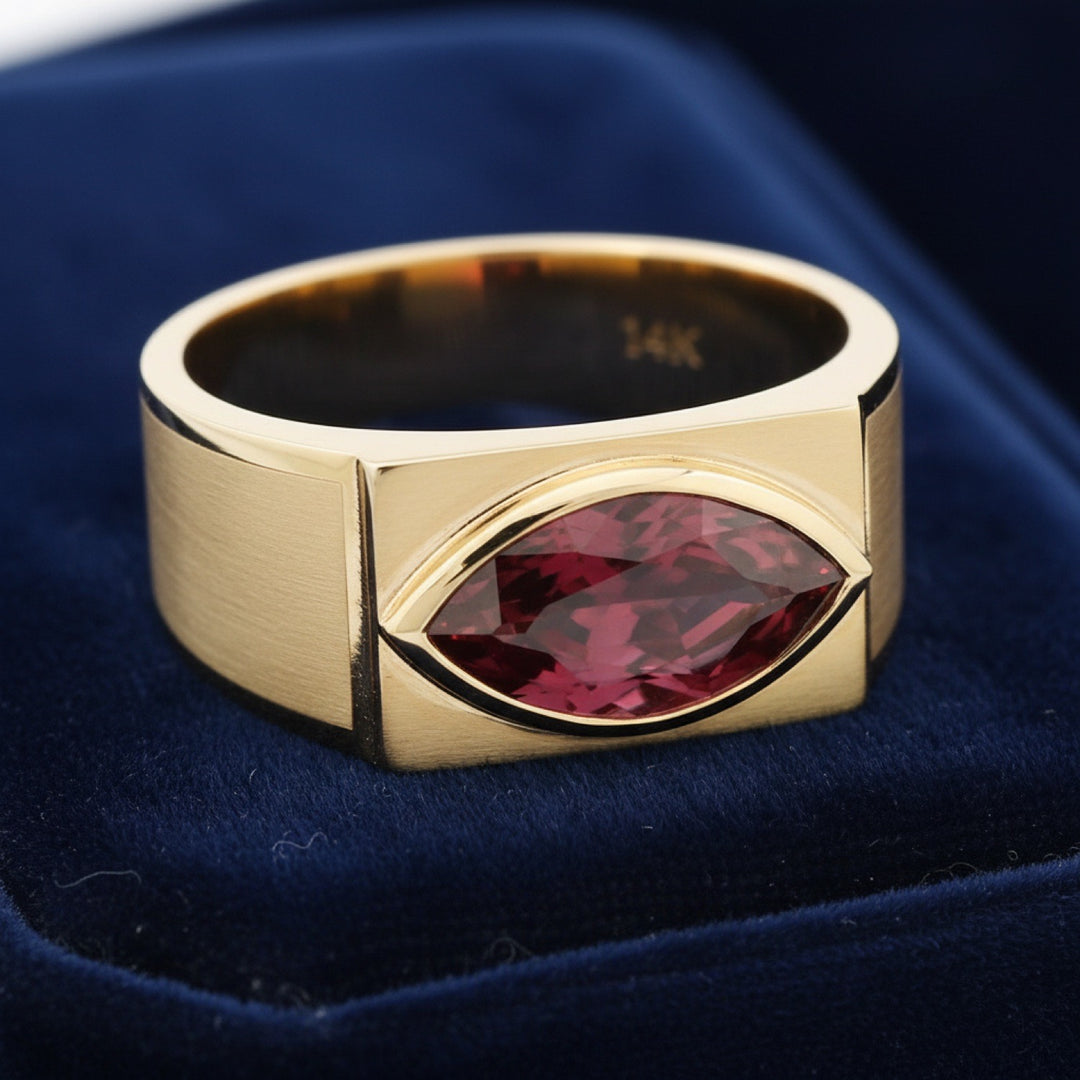 anillo de hombre de oro 14k con granate rhodolita rojizo rosa natural 5.09ct corte marquesa de Tanzania, joyería mexicana Gol