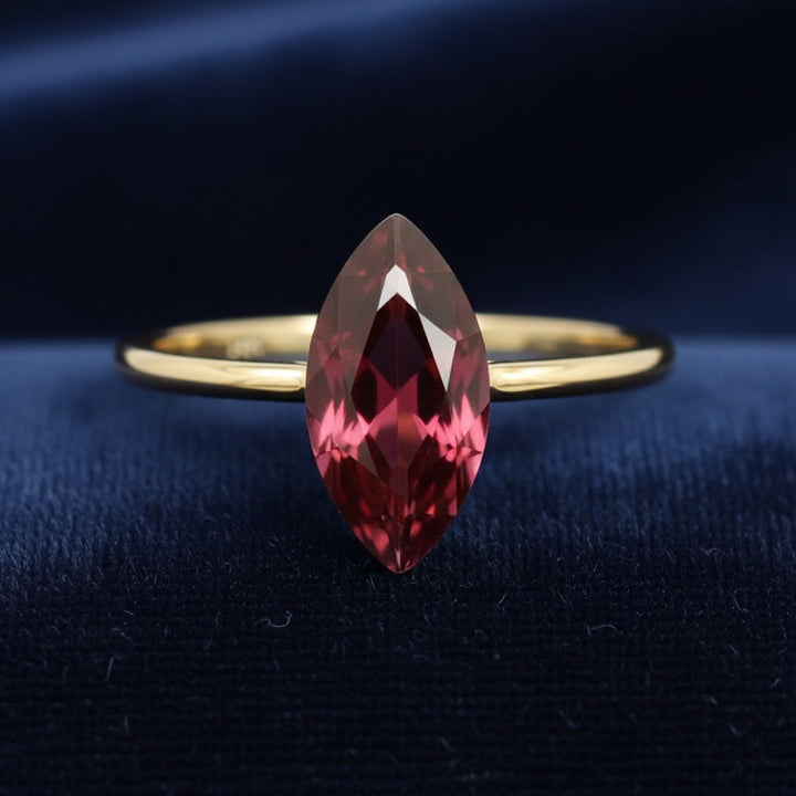 anillo de oro 14k con granate rhodolita rojizo rosa natural 5.09ct corte marquesa de Tanzania, joyería mexicana Gold Shield