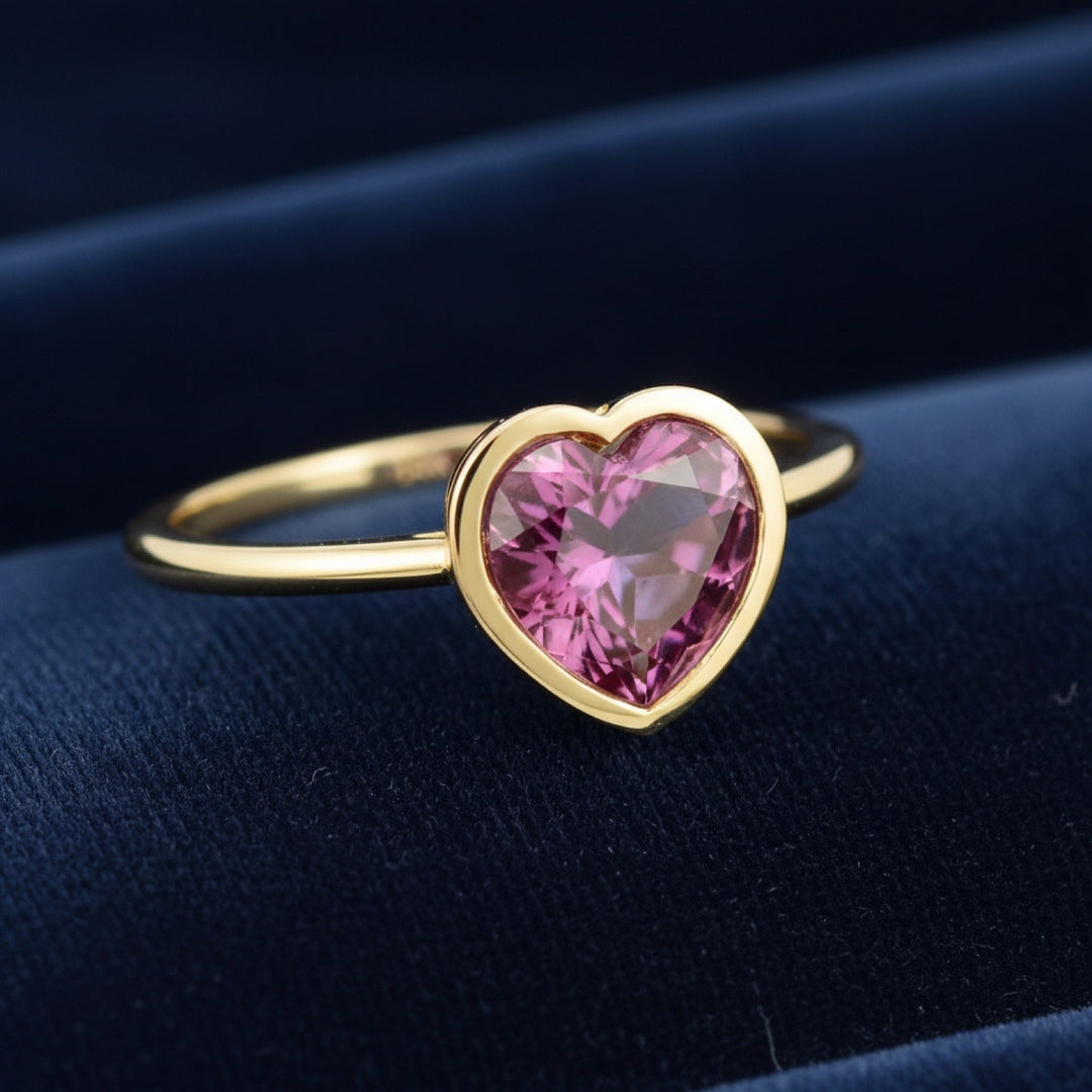 anillo oro 14k con granate rhodolita rosa purpura natural 0.92ct corte corazon, joyería mexicana Gold Shield