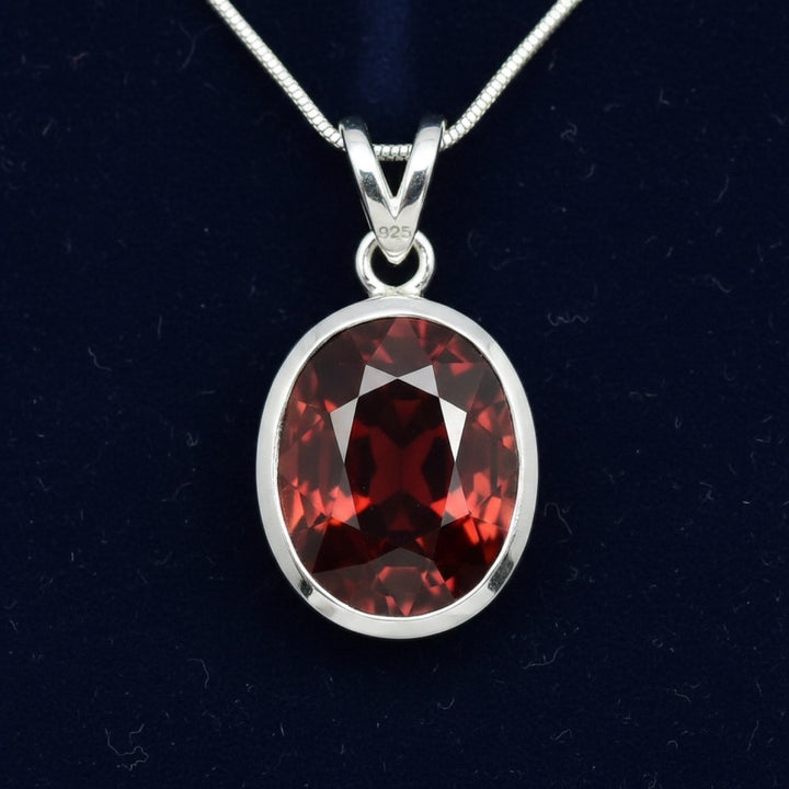 dije plata 925 con granate rojizo naranja natural 3.85ct corte oval, joyería mexicana Gold Shield