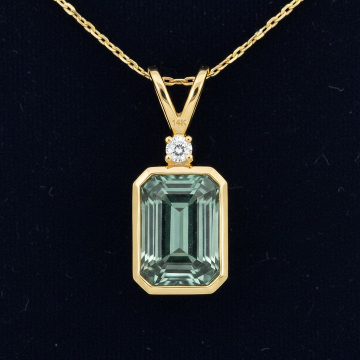 dije oro 14k con turmalina verde natural 0.98ct corte octagon, joyería mexicana Gold Shield