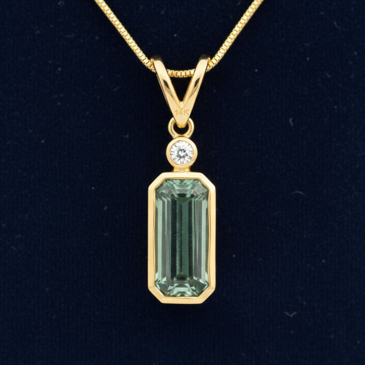dije oro 14k con turmalina verde natural 1.20ct, joyería mexicana Gold Shield