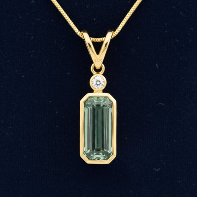 dije oro 14k con turmalina verde natural 1.20ct, joyería mexicana Gold Shield