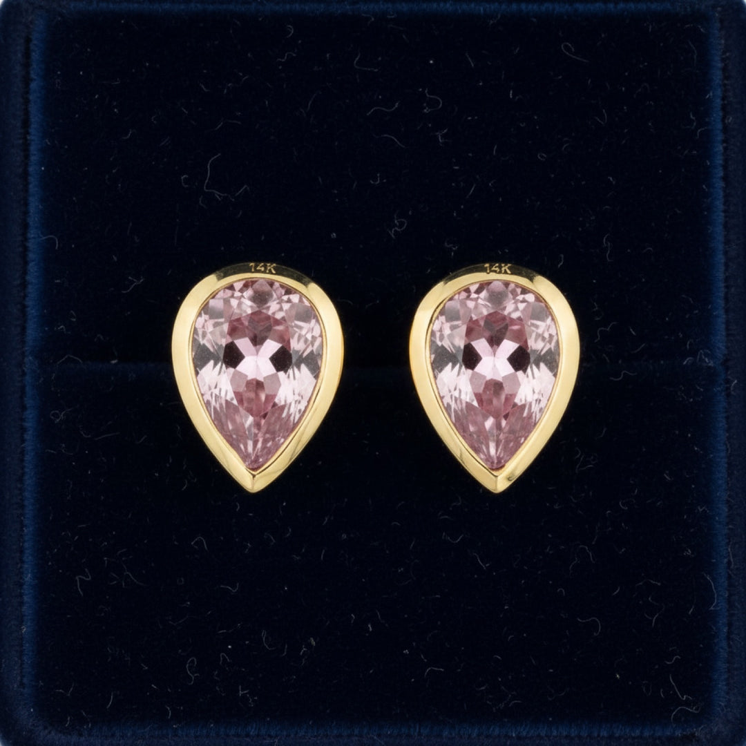 aretes de oro 14k con par de zafiros rosa naturales 1.45ct pera de Madagascar, joyería mexicana Gold Shield