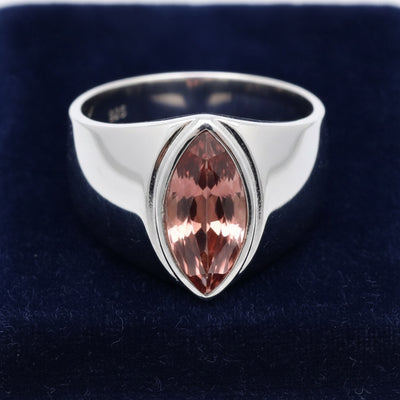 anillo de hombre de plata 925 con zircon champagne rosado natural 1.35ct corte marquesa, joyería mexicana Gold Shield
