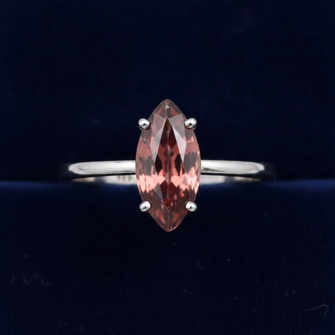 anillo plata 925 con zircon champagne rosado natural 1.35ct corte marquesa, joyería mexicana Gold Shield