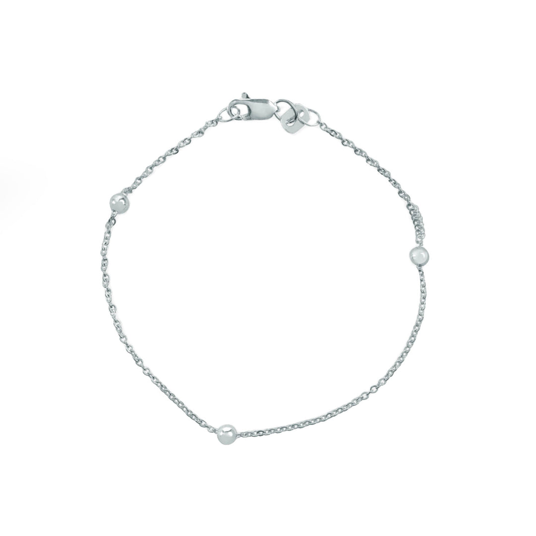 Pulsera de plata para mujer con fondo blanco